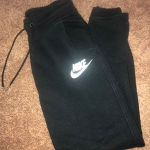 Nike joggers